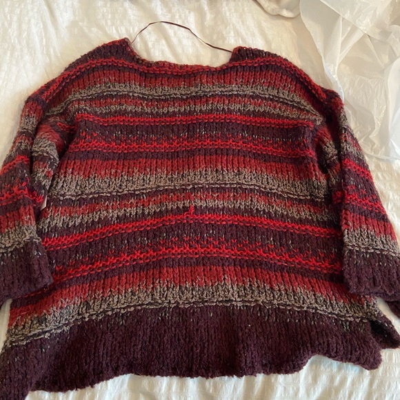 Free People Women’s Sweater - Picture 4 of 4